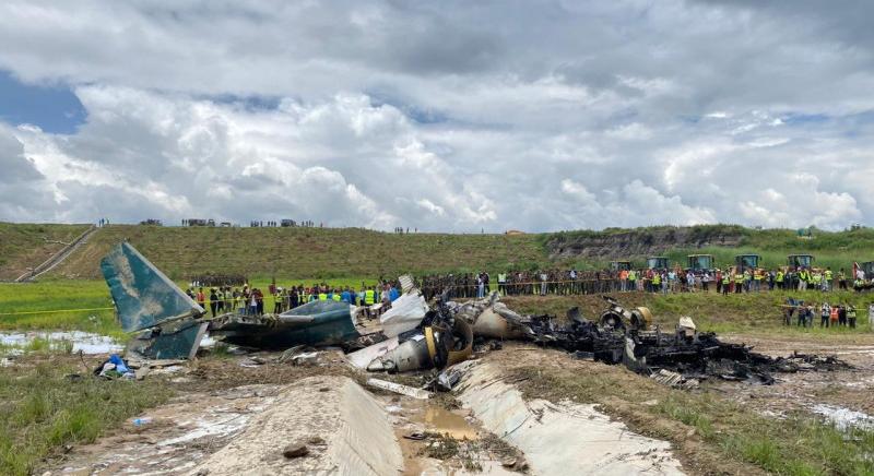 Csak a pilóta maradt életben, 18-an meghaltak a repülő-szerencsétlenségben