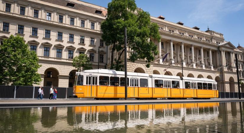 Új szerelvények érkeznek Budapest legszebb villamosvonalára
