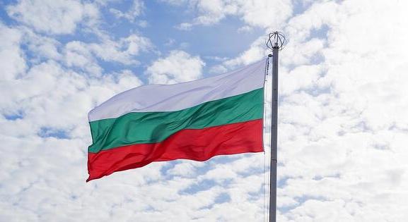 Bulgária mentheti meg Magyarországot
