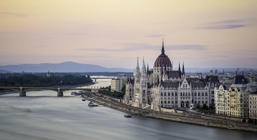 Milliárdokat osztanak szeptembertől Budapesten, ebből kár lenne kimaradni