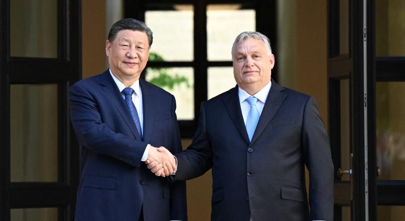 Elképesztő összegű kínai hitelbe verte magát Magyarország
