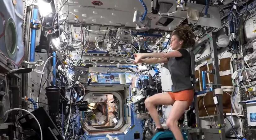 Így néz ki a konditerem az űrben: kőkemény edzésterve van a NASA űrhajósainak - videó