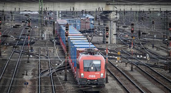 Hetekre megbénulhat a vasúti áruszállítás Budapesten