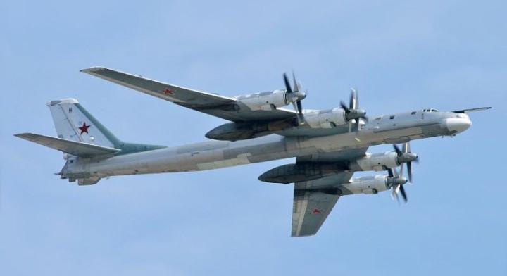 Kínai és orosz bombázók jelentek meg Amerika közelében