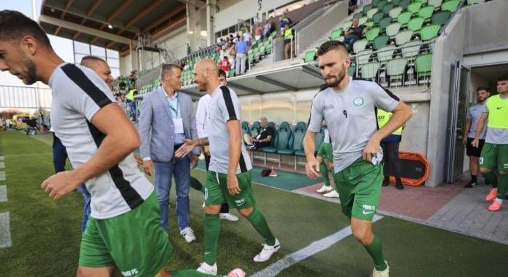 Paksi FC-AEK Larnaca – 9. perc: null-null
