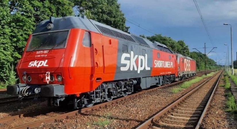 Negyvenéves német dízelmozdonyokkal enyhítene a MÁV a vasúti közlekedés siralmas helyzetén