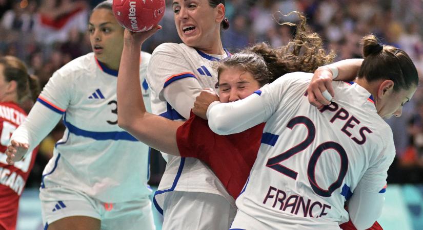 A magyar női kézilabdázók a címvédő franciáktól kaptak ki az olimpiai nyitómeccsükön