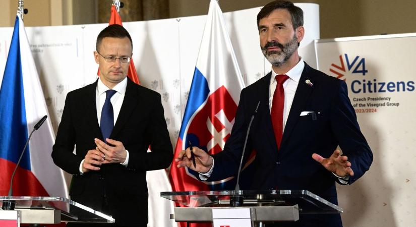 Szlovákia az Európai Bizottság döntését sürgeti a kőolajszállítás ukrán korlátozása ügyében