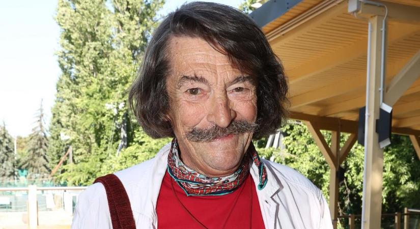 A súlyos balesete után szexszel gyógyul a 75 éves Galkó Balázs