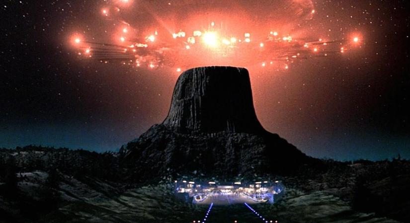 Hivatalos címet és premierdátumot kapott Steven Spielberg UFO-s filmje