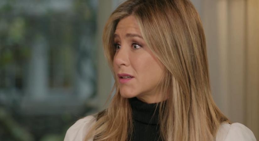 Jennifer Aniston üzent a „gyermekelen macskanőket” emlegető republikánus alelnökjelöltnek