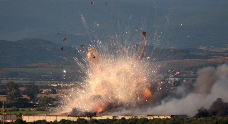 Tűzijáték raktárak robbantak fel Bulgáriban, több ember megsérült