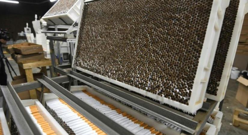 Több millió szál csempészett cigarettára bukkant a belga rendőrség