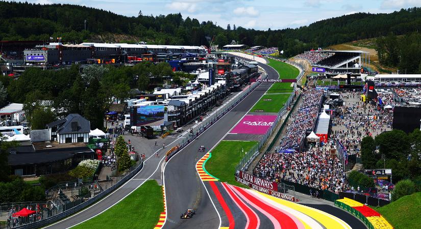 F1: Verstappen az élen, de büntetik a hétvégén