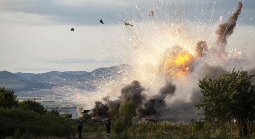Sorozatos robbanások rázták meg Szófia határát, halálos áldozat is van – videó