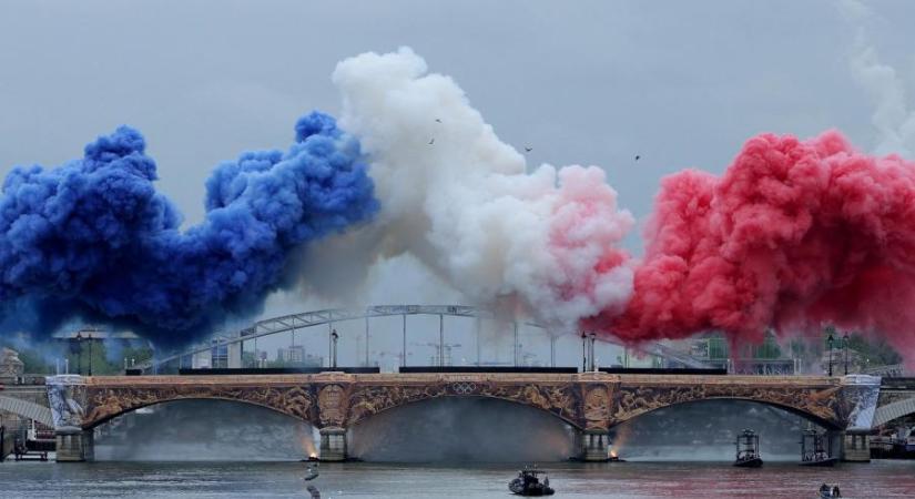 Párizs ünnepelt a XXXIII. nyári olimpia megnyitóján