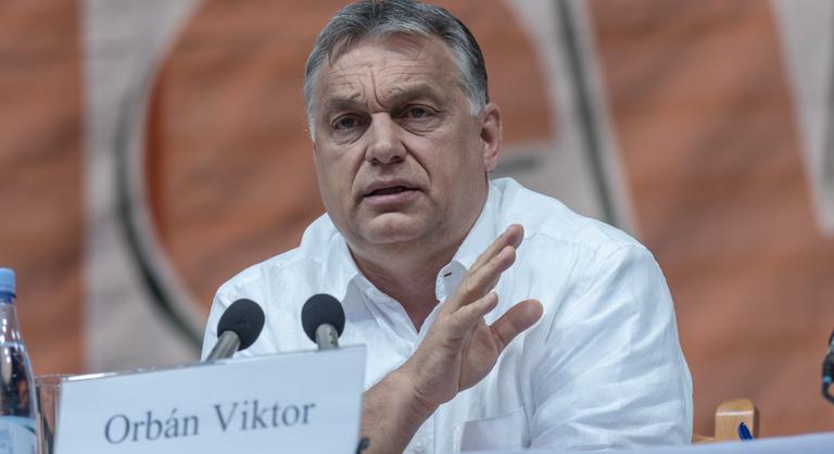Botrány és tüntetés is volt, de Orbán Viktor visszatér emlékezetes beszédeinek helyszínére