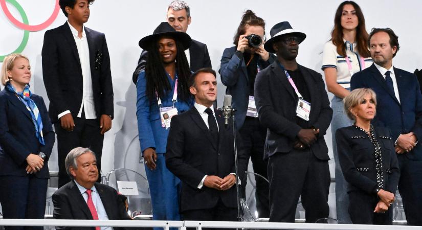 Emmanuel Macron megnyitotta a játékokat