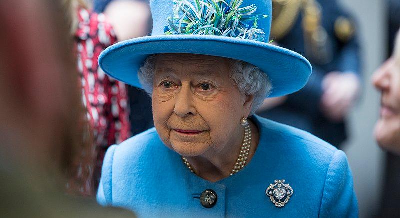 Megrázó részletek derültek ki Erzsébet királynő utolsó napjairól: Vilmos hercegről és feleségéről is vallott a királyi családot jól ismerő forrás