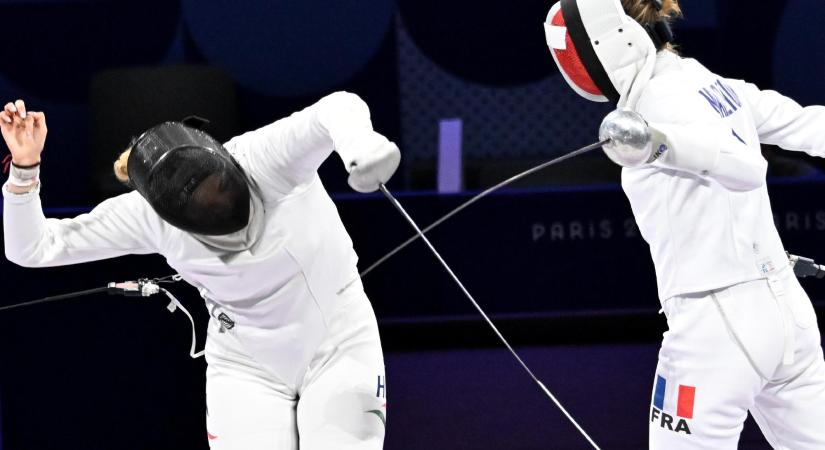 Bronzért vívhat Muhari Eszter a párizsi olimpián