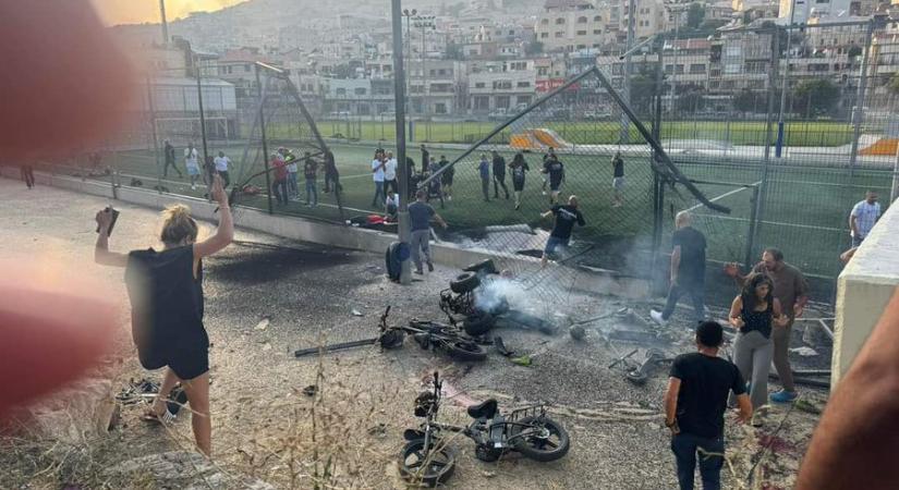 Tíz halottja, és harminc sebesültje van a Hezbollah rakétatámadásának