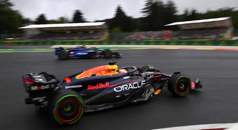 Verstappen: Igyekszem túlélni az első kört, a McLarenekkel nehéz lesz versenyezni