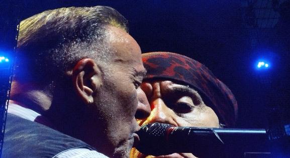 Bruce Springsteen a Wembley-ben – fél évszázada a rock'n'roll főnöke