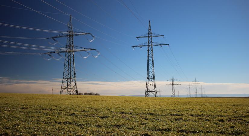 Energiaügyi Minisztérium: rendeletmódosítás segítheti az áramellátás biztonságát tartós nyári melegben