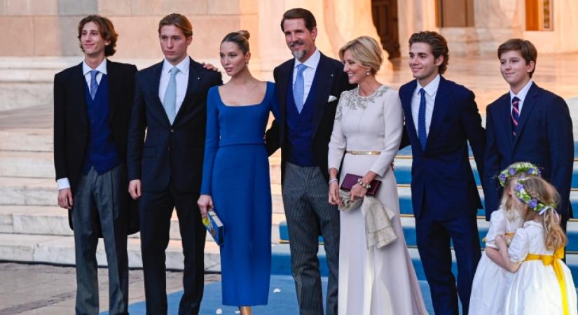 Modell lett: megőrülnek a nők a görög királyi család 25 éves hercegéért - Fotók