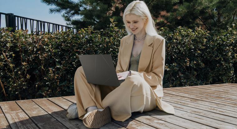 ASUS Zenbook S 16 teszt – a laptop, amit nem feltétlenül az AI miatt lehet szeretni