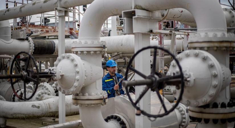 Ukrajnai olajtranzitügy: az Európai Bizottság nem áll ki a tagállamok mellett