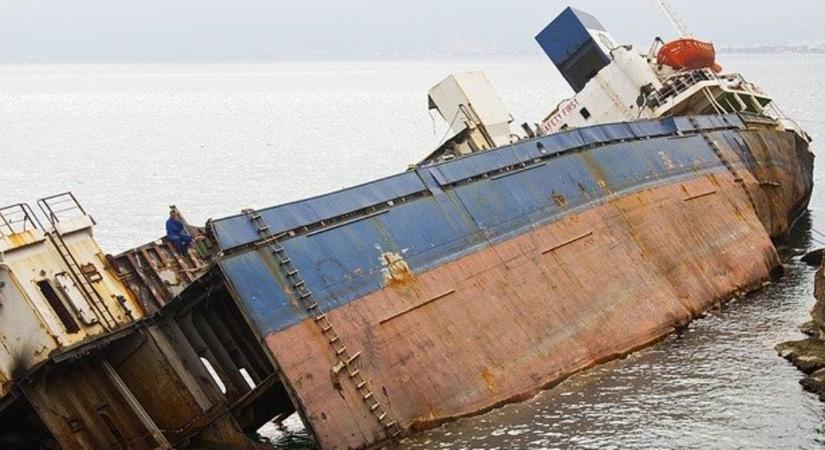 Újabb tankerhajó süllyedt el a Fülöp-szigeteknél