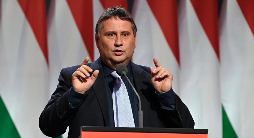 A kormánypárti polgármester szerint Orbánnak rendet kéne tenni a Fideszben