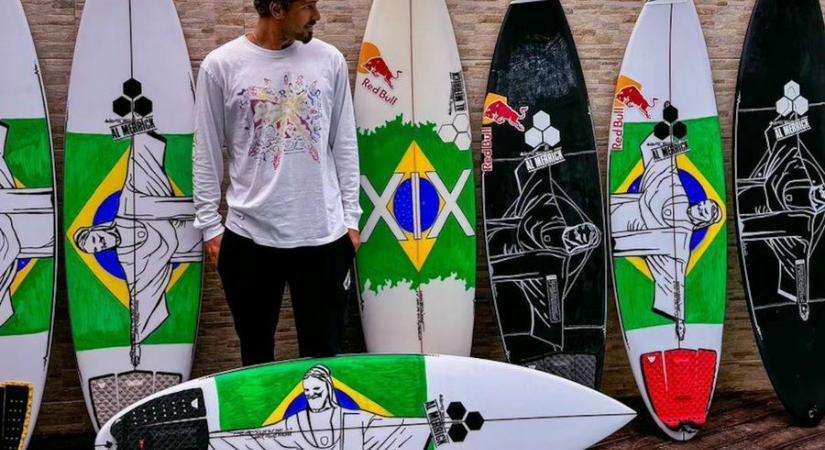 A riói Megváltó Krisztus szobra miatt nem használhatja szörfdeszkáját a brazil versenyző az olimpián