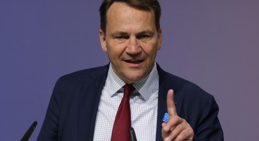 Nem kap segítséget a magyar kormány a Lukoil-ügyben Brüsszelből, mondja a keményen bíráló lengyel külügyminiszter