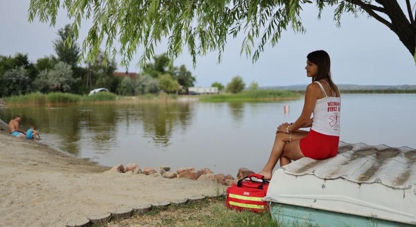 A Velencei-tó hősnője: vízimentő, táncos és mentőtiszti hallgató egy személyben