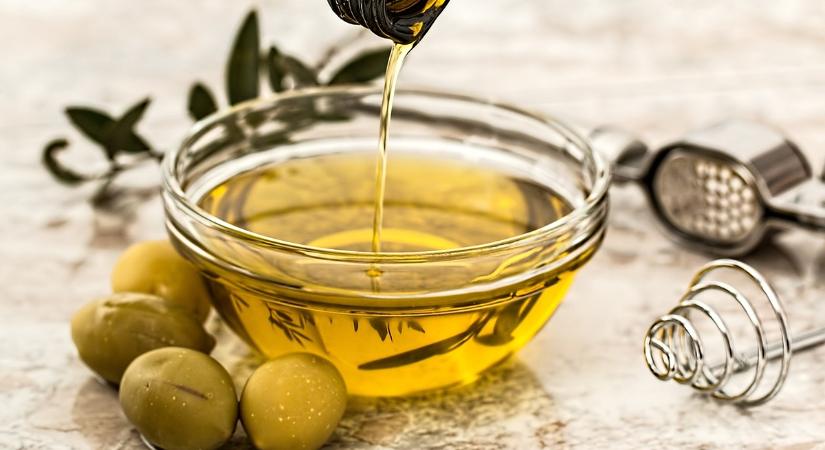 Ipari mennyiségben hamisítják az olívaolajat