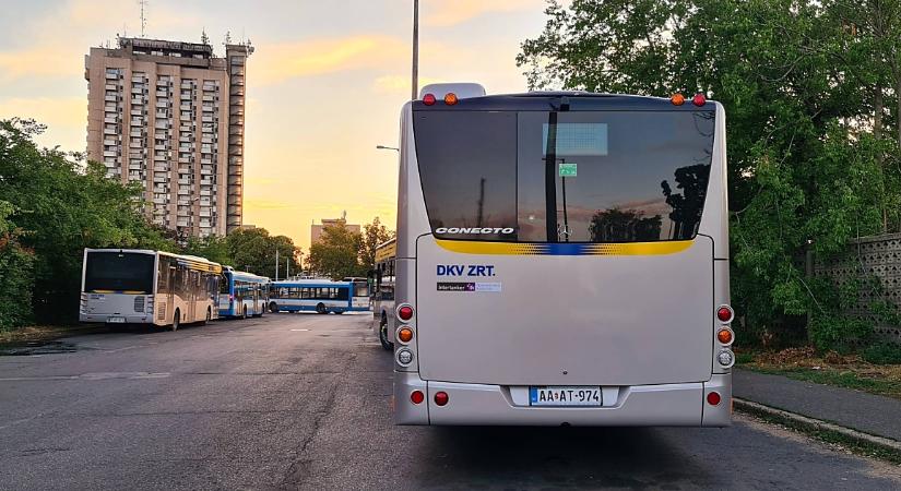 Megjavították a megsérült gázvezetéket a Füredi úton, újra az eredeti útvonalon járnak a buszok