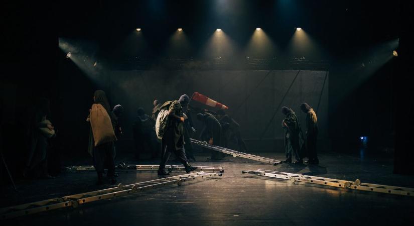 Erdélyi Hét a Gyulai Várszínházban – fesztiválprogramban a Madarak