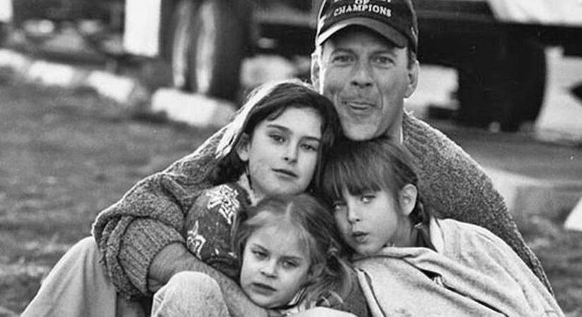 Bruce Willis három gyönyörű lány büszke apukája – Így néznek ki felnőtt korukra a meseszép lányok