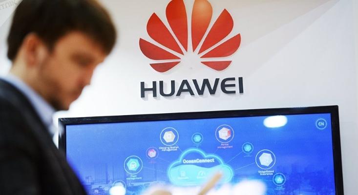 Miért akarja Brazília elnöke betiltani a kínai Huawei-t Latin-Amerika legnagyobb országában?