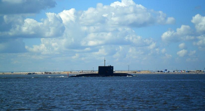 Az oroszok először helyeztek el 3 tengeralattjárót egyszerre a Fekete-tengeren