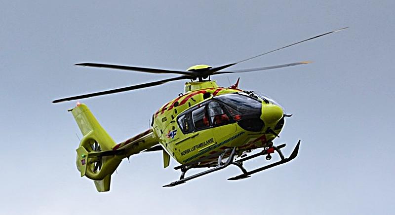 Mentőhelikopter érkezett az Újkígyóson történt balesethez