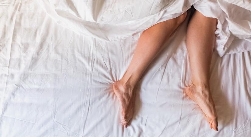A te örömöd is cél: 3 póz az ágyban, ami direkt a női orgazmust helyezi előtérbe