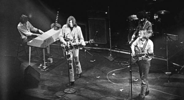 Vannak kincsek, amelyek nem trezorban lapulnak - Neil Young with Crazy Horse: 'Early Daze' lemezkritika