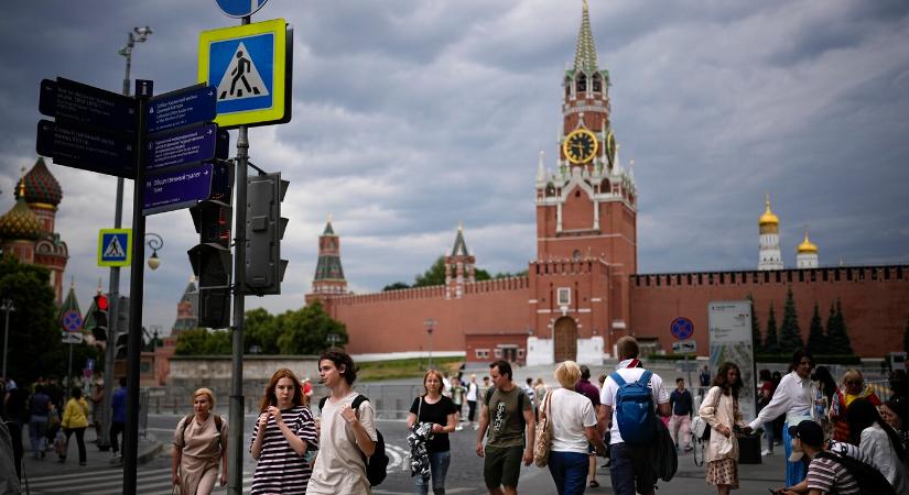 FELMÉRÉS: Az SNS és Smer választóinak többsége szerint jólét van Oroszországban