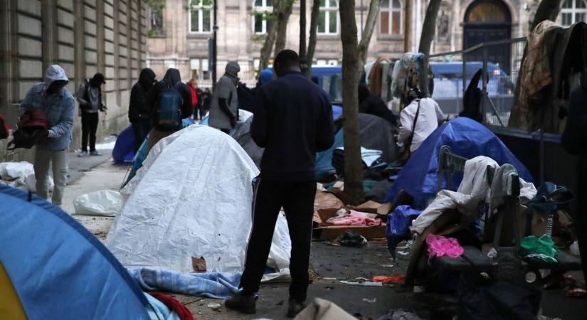 Brüsszel el akarja árasztani Magyarországot bevándorlókkal (videó)