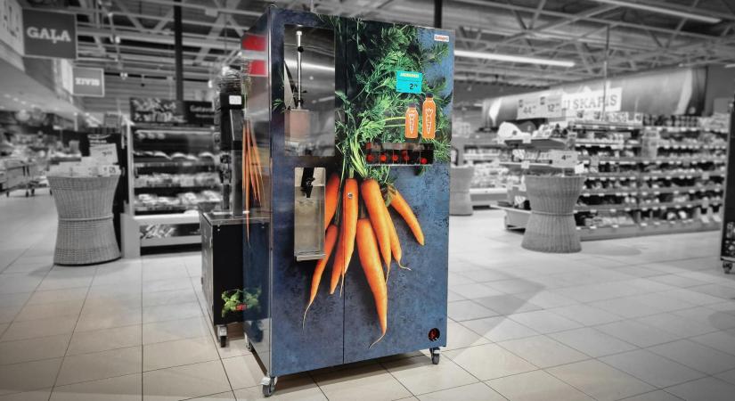 Friss sárgarépalé-készítő szupermarketekre tervezve