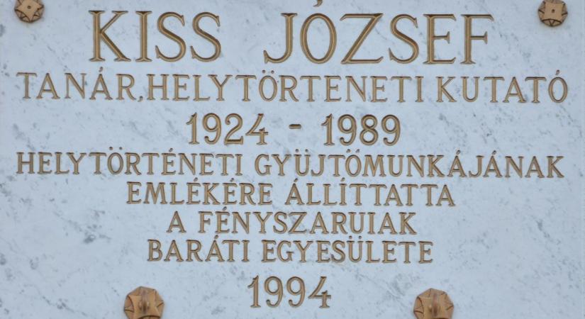 Emlékkonferenciát rendeznek a száz éve született Kiss József tanár tiszteletére