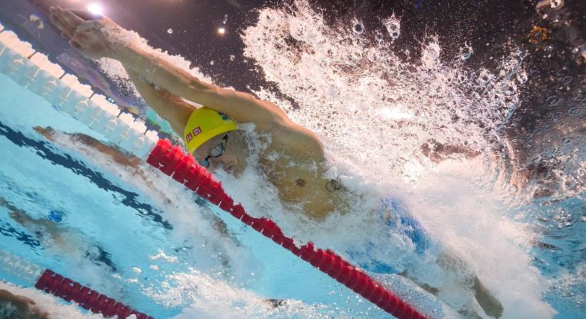 Erekciós problémák, lélegeztetőgép, koronavírus – őrült megpróbáltatások után is ott van az olimpián a svéd úszó